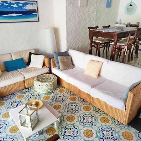 Holiday House With Pool & Tennis Court Villa Porto Istana